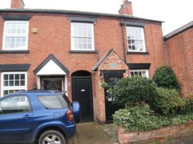 2 bedroom Terraced t...